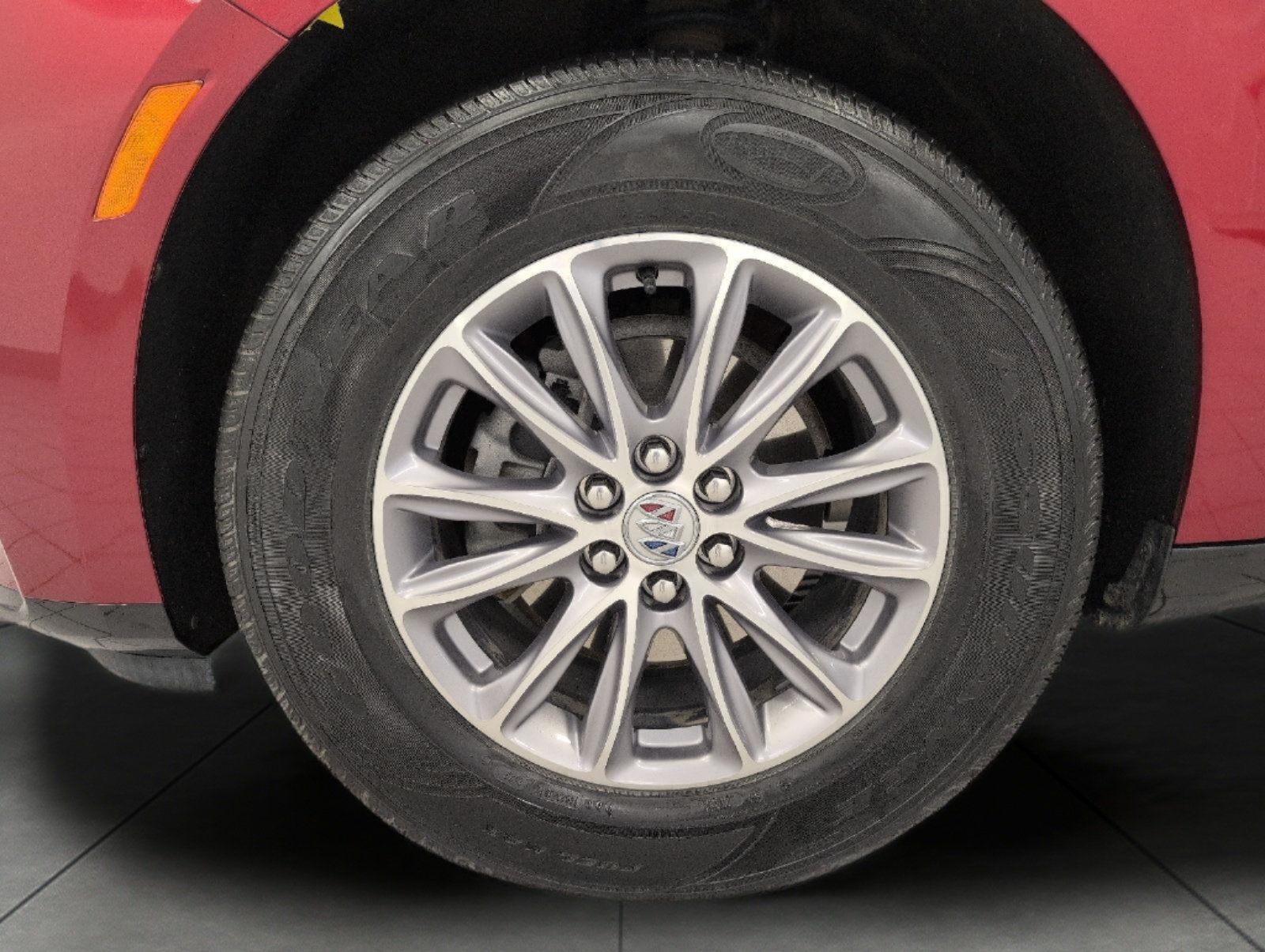 Used 2023 Buick Enclave Essence w/ LPO, Floor Liner Package AWD/4WD image 4