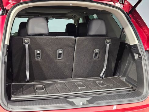 Used 2025 Honda Pilot Touring image 18