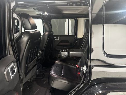 Used 2021 Jeep Wrangler Unlimited Rubicon w/ Uconnect 4C Nav & Sound Group image 20