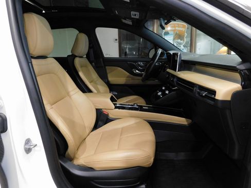 Used 2021 Lincoln Corsair Reserve image 97