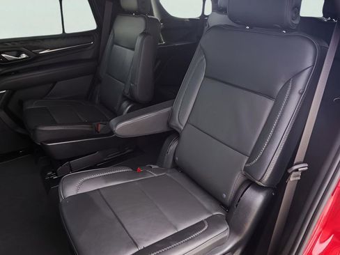 Used 2023 GMC Yukon Denali image 29