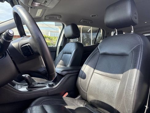 Used 2018 GMC Acadia SLT image 36