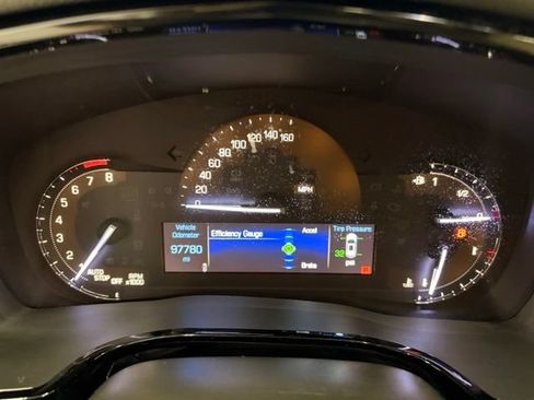 Used 2017 Cadillac XT5 Luxury w/ Driver Awareness Package AWD/4WD image 15