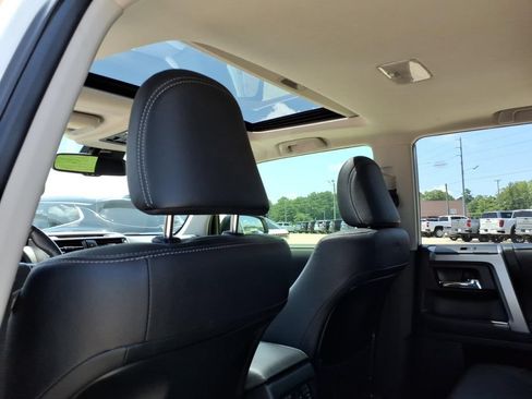 Used 2023 Toyota 4Runner Limited RWD image 19