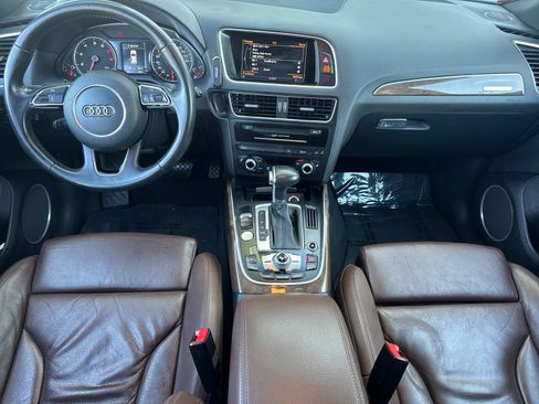 Used 2016 Audi Q5 2.0T Premium Plus w/ Technology Package image 13
