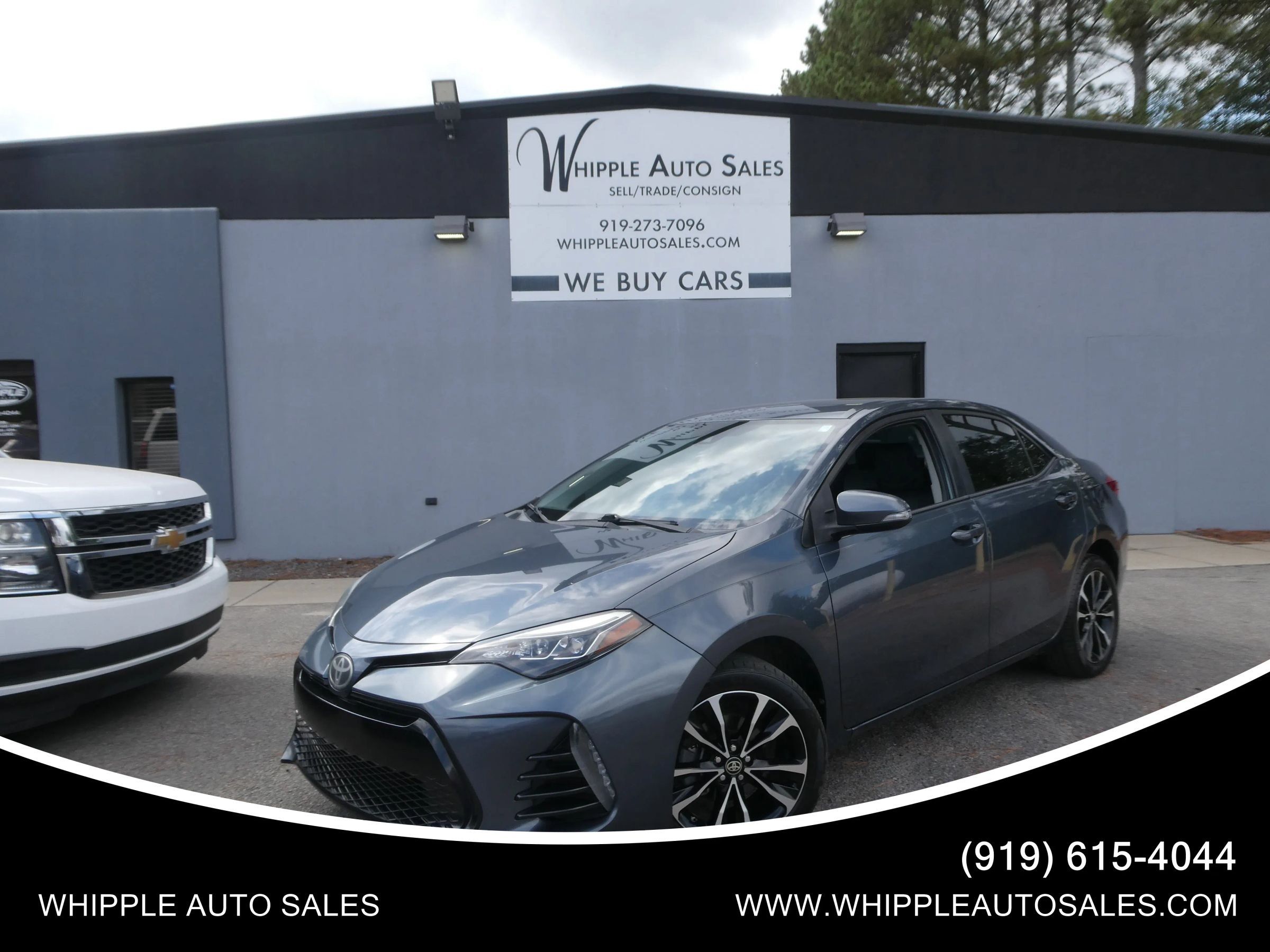 Used 2017 Toyota Corolla SE FWD image 1