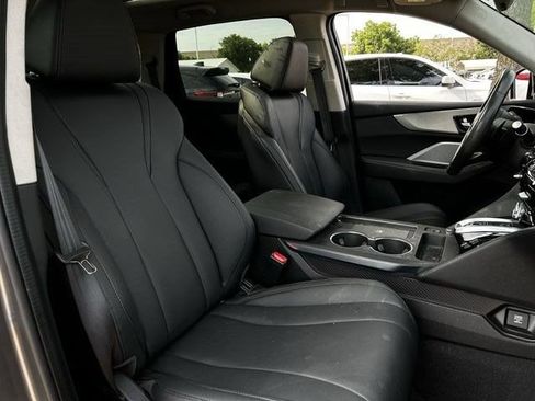 Used 2025 Acura MDX FWD image 21