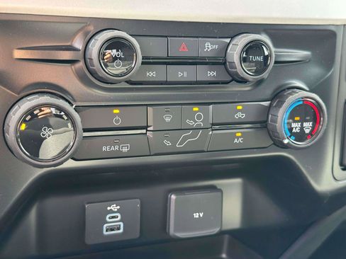 New 2026 Ford F250 4x4 Crew Cab Super Duty image 18