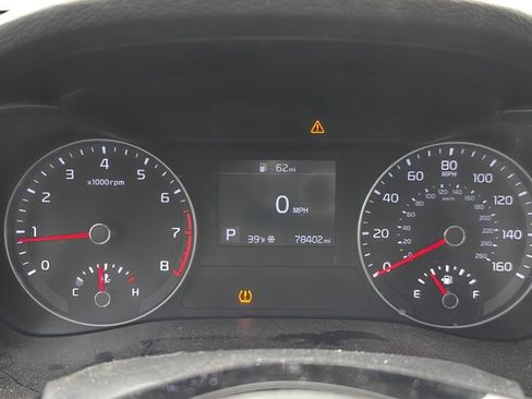 Used 2019 Kia Forte LXS image 11