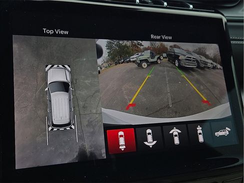 Used 2024 Jeep Grand Cherokee L Limited w/ Luxury Tech Group II image 15