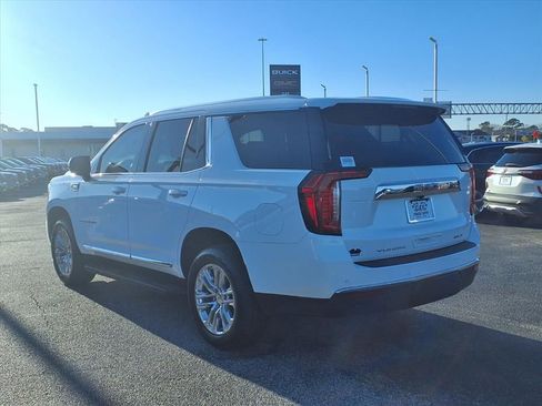 Used 2022 GMC Yukon SLT image 2