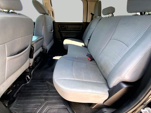 Used 2014 RAM 1500 Express AWD/4WD image 20