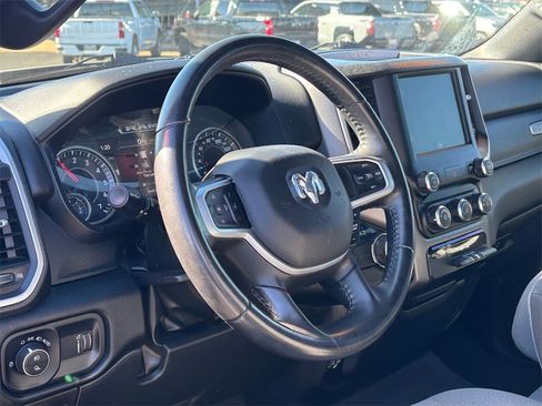 Used 2022 RAM 1500 Big Horn image 9