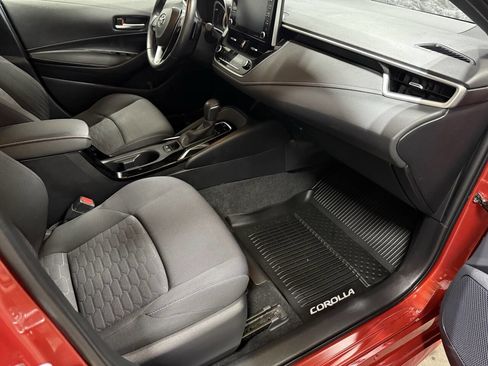 Used 2019 Toyota Corolla SE image 11