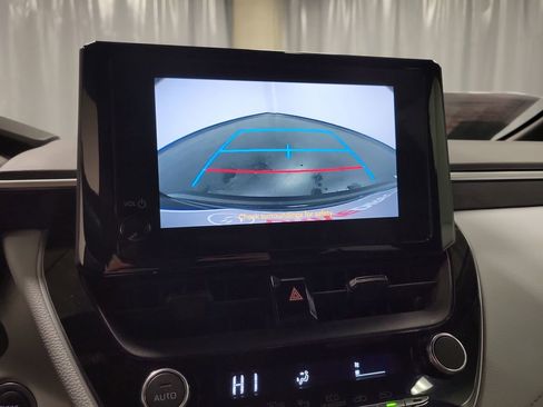 Used 2023 Toyota Corolla SE image 16