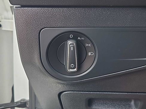 Used 2024 Volkswagen Tiguan SE R-Line AWD/4WD image 18