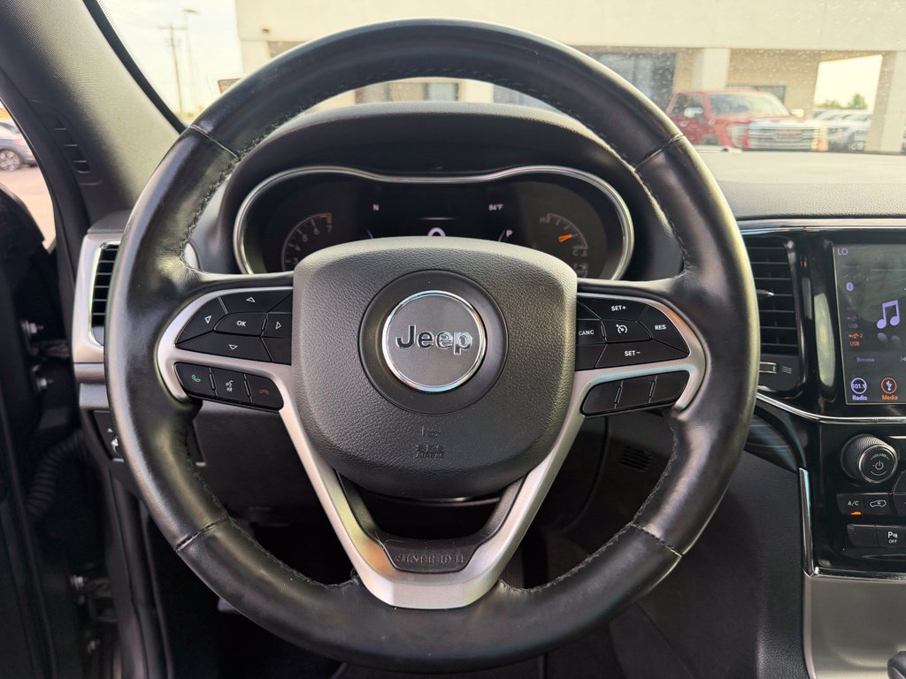 Used 2019 Jeep Grand Cherokee Altitude AWD/4WD image 33