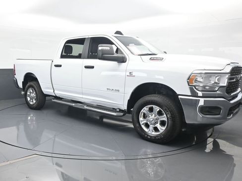 Used 2024 RAM 2500 Big Horn image 8