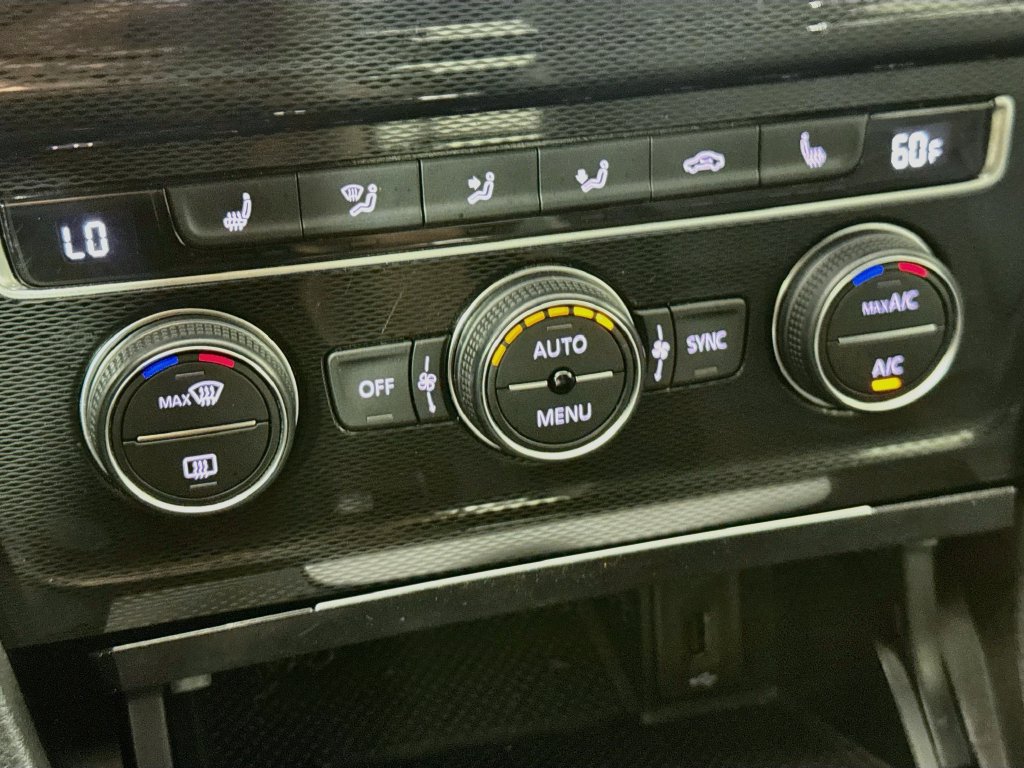 Used 2017 Volkswagen GTI Autobahn FWD image 18
