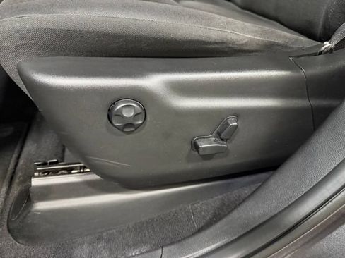 Used 2020 Dodge Durango SXT AWD/4WD image 21