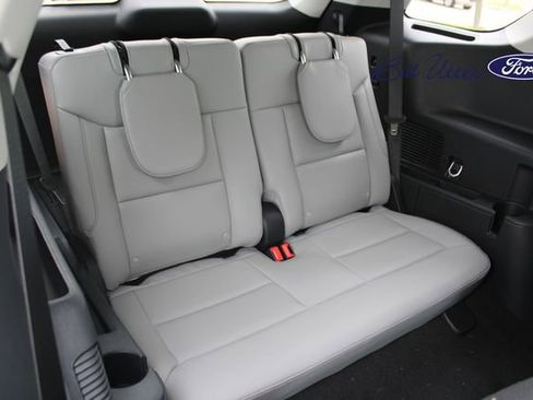 New 2026 Ford Explorer Active image 10