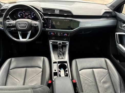 Used 2024 Audi Q3 2.0T Premium Plus w/ Premium Plus Package AWD/4WD image 9