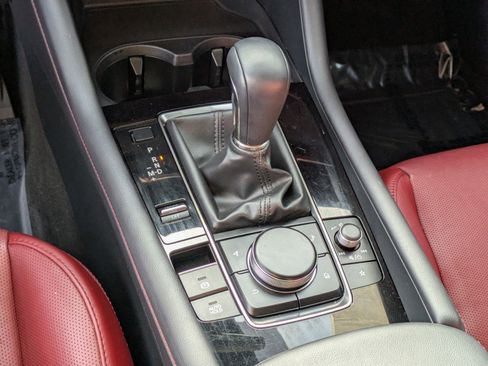 Used 2023 MAZDA MAZDA3 s image 26