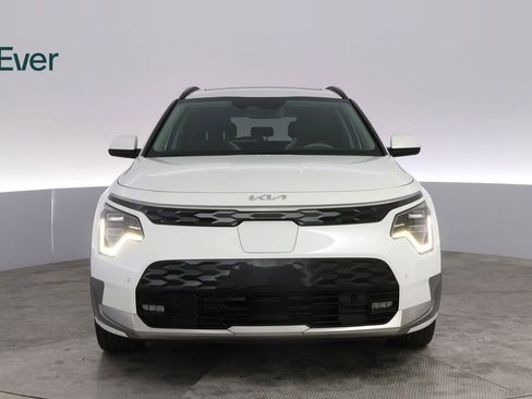 Used 2023 Kia Niro Wave w/ Wave Preserve Package image 12