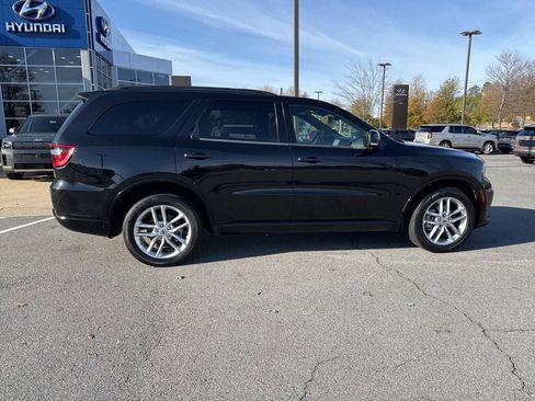 Used 2024 Dodge Durango GT image 9