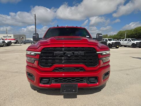 Used 2026 RAM 2500 Limited AWD/4WD image 8
