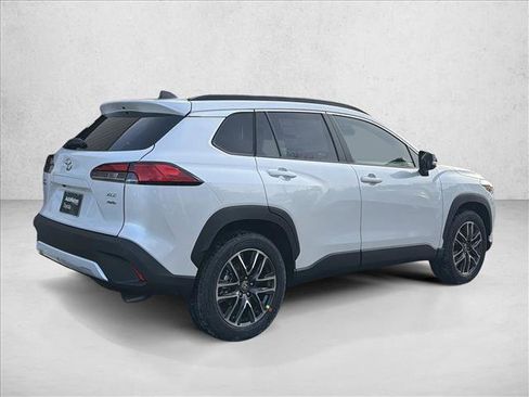 New 2026 Toyota Corolla Cross XLE image 5