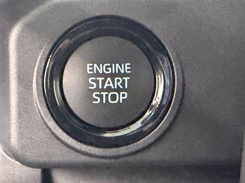 Used 2026 Toyota Tacoma SR5 AWD/4WD image 29
