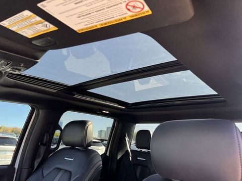 Used 2022 Ford F450 Platinum w/ FX4 Off-Road Package image 23