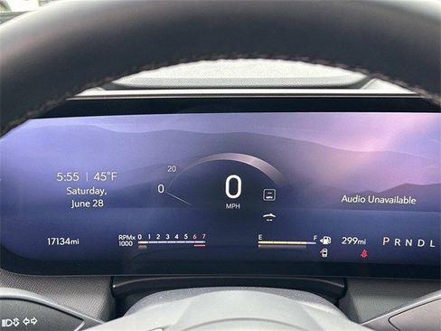 Certified 2025 Buick Enclave Sport Touring w/ Power Package image 30