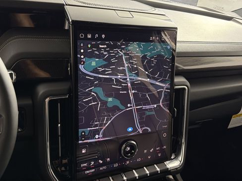 New 2026 GMC Yukon Elevation w/ Elevation Premium Package AWD/4WD image 13
