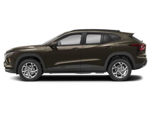 Used 2024 Chevrolet Trax LS FWD image 3
