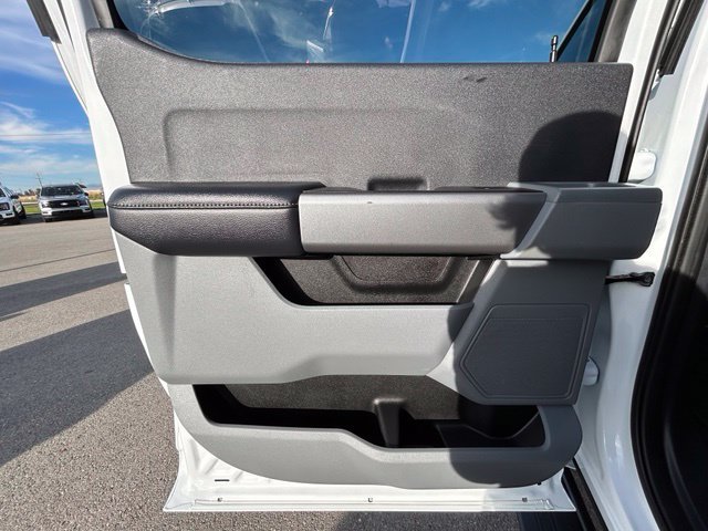 Used 2025 Ford F350 XLT AWD/4WD image 40