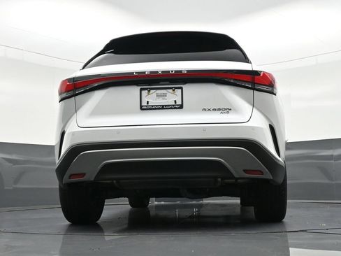 Used 2025 Lexus RX 450h AWD w/ Convenience Package image 28