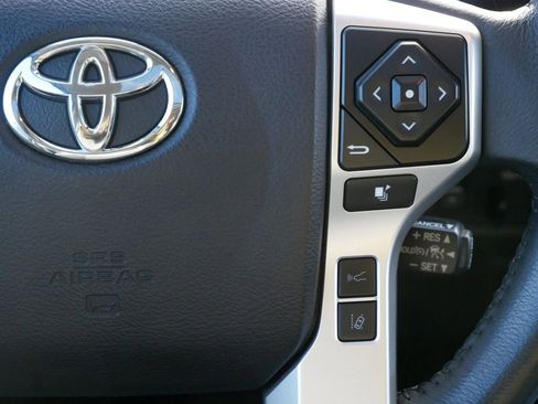 Used 2021 Toyota Tundra Limited image 19