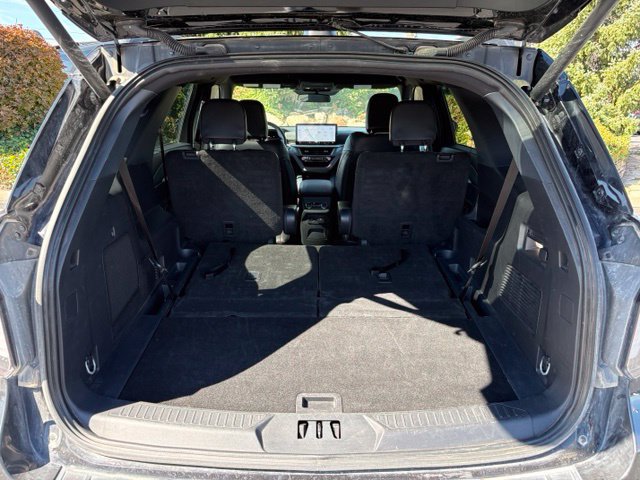 Used 2026 Ford Explorer ST-Line AWD/4WD image 9