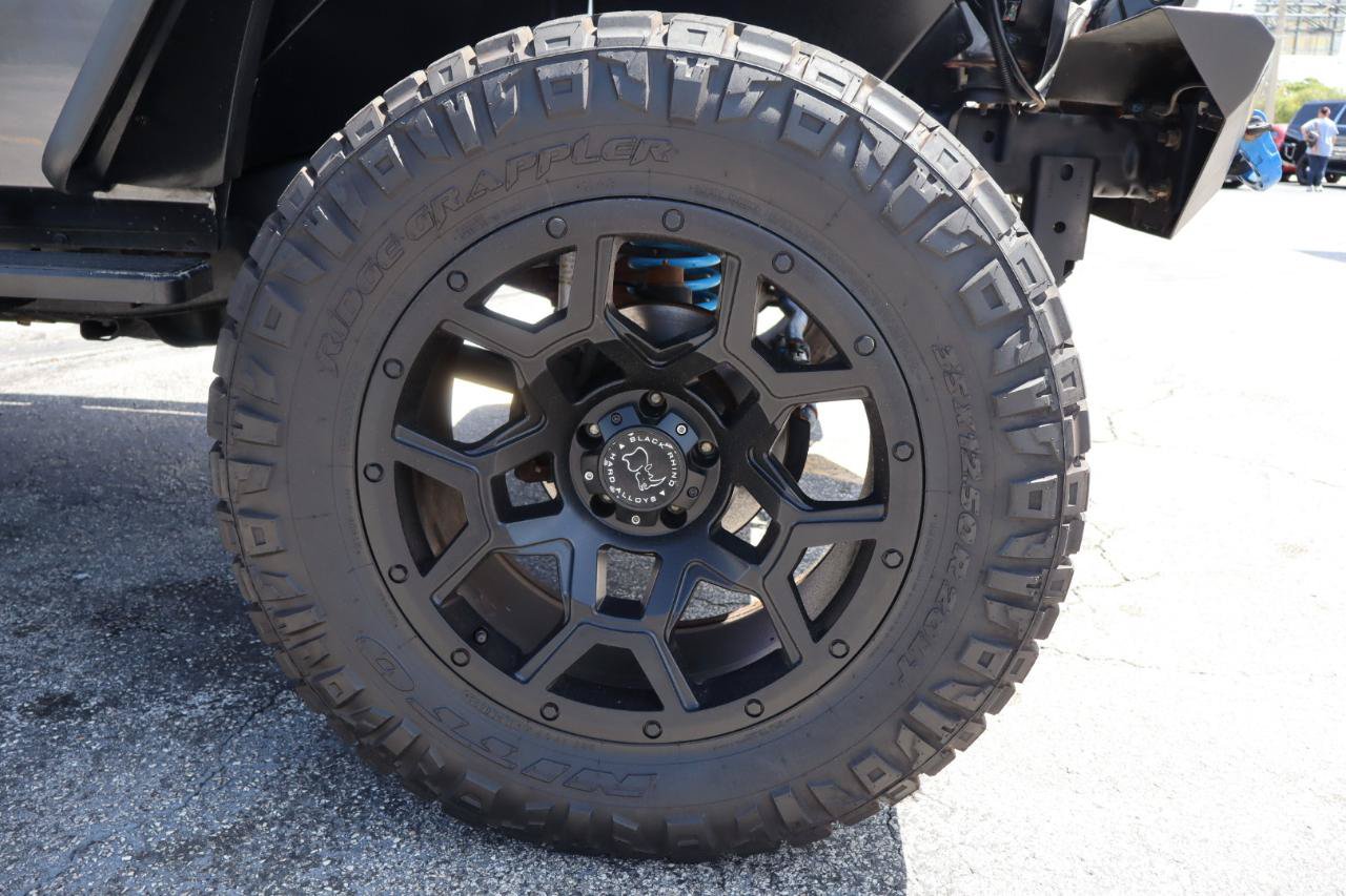 Used 2017 Jeep Wrangler Unlimited Sport w/ Quick Order Package 24S AWD/4WD image 26