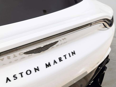 New 2026 Aston Martin DBX 707 image 45