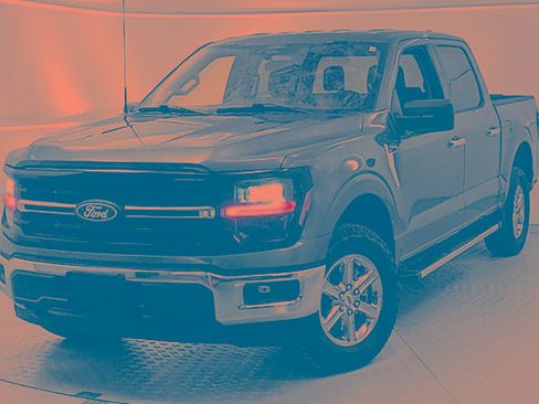 Certified 2025 Ford F150 XLT w/ Equipment Group 301A Standard image 6