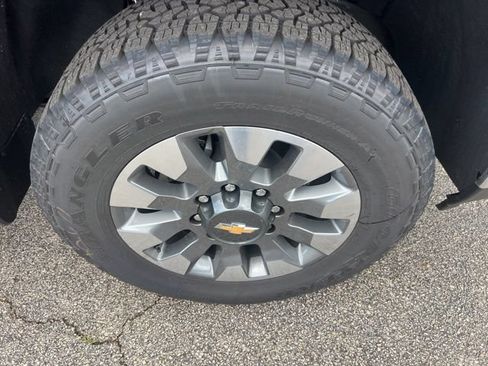 New 2026 Chevrolet Silverado 2500 LT w/ Texas Edition AWD/4WD image 3