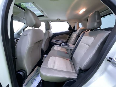 Used 2021 Ford EcoSport SE image 27