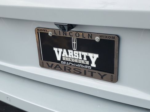 New 2026 Lincoln Navigator Reserve AWD/4WD image 35