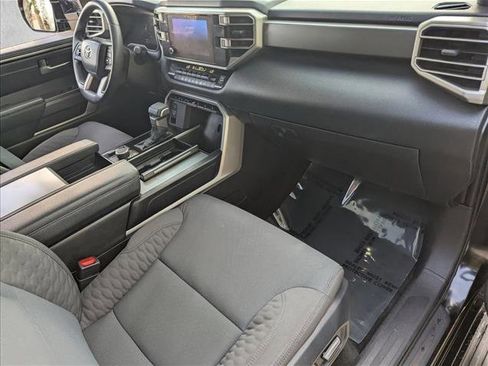 Certified 2025 Toyota Sequoia SR5 AWD/4WD image 21