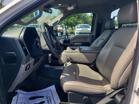 Used 2020 Ford F250 XL w/ Power Equipment Group AWD/4WD image 10