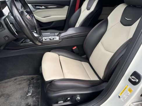 Used 2022 Cadillac CT5 V w/ Premium Package image 14