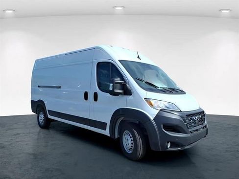New 2026 RAM ProMaster 2500 w/ Safety Group FWD image 4